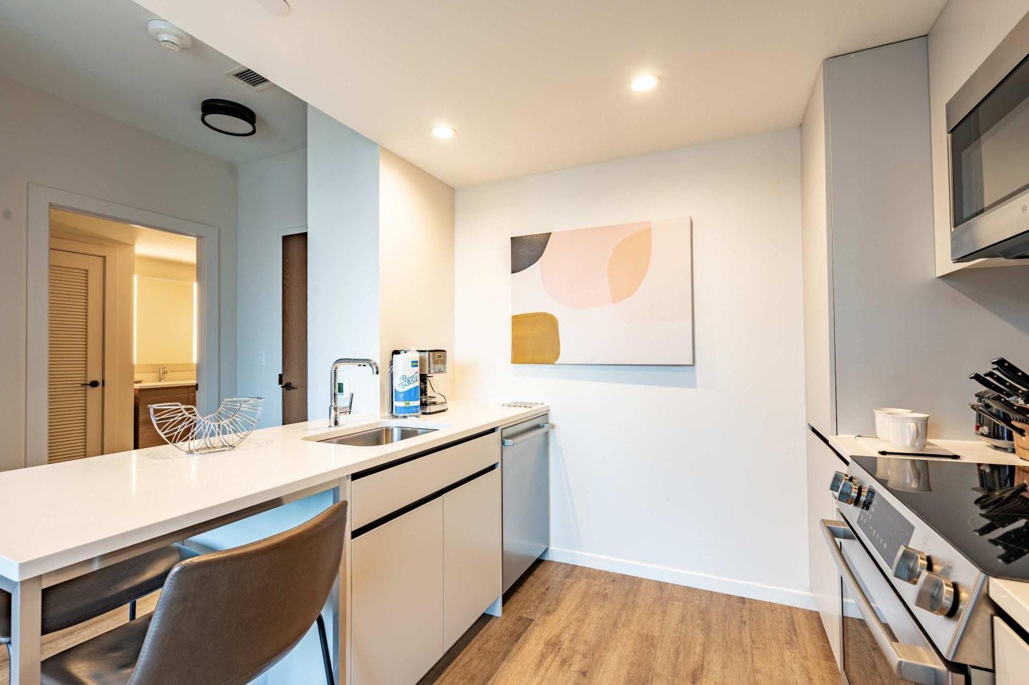 Luxury Apt Heart Of Seaport Boston Exterior photo
